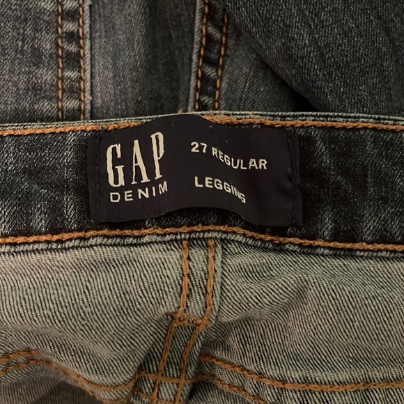 Hardly worn jeans! - Picture 3 of 3